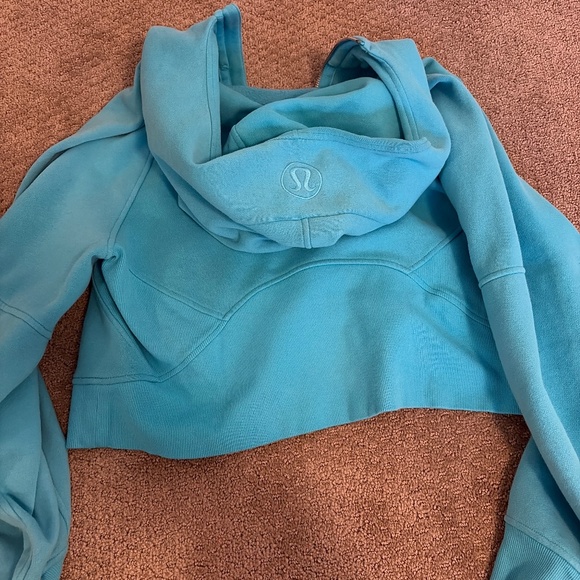 Lululemon Hooded Scuba in Electric Turquoise - Picture 3 of 3